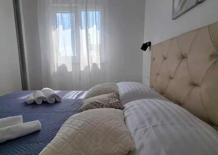 Apartment Happiness