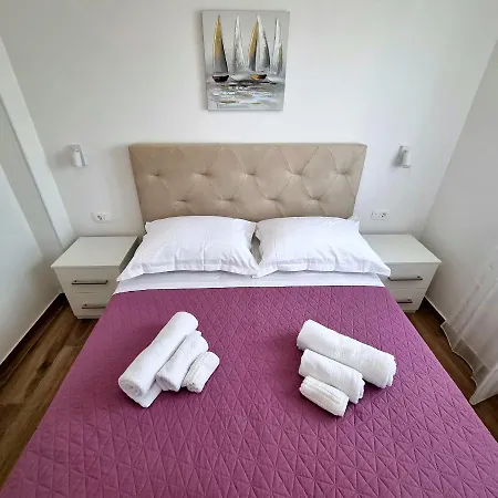 Apartament Happiness