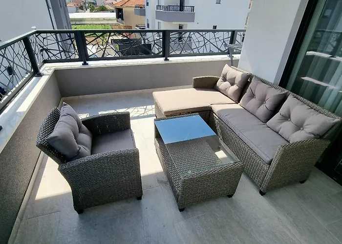 Happiness Lägenhet *